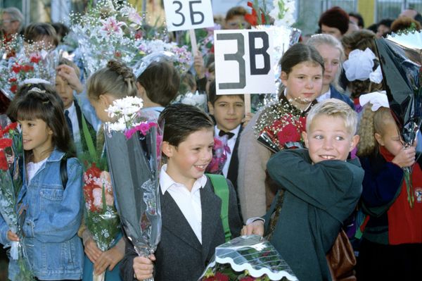Back to School or How Moscow School Students Changed in the Past 50 Years Back to School or How Moscow School Students Changed in the Past 50 Years - Sputnik International