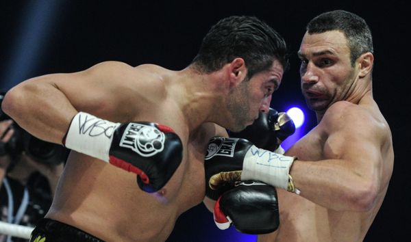 Klitschko Stops Charr to Retain WBC Title Klitschko Stops Charr to Retain WBC Title - Sputnik International
