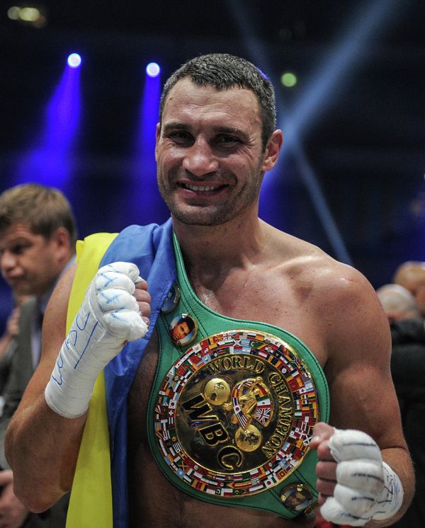 Klitschko Stops Charr to Retain WBC Title Klitschko Stops Charr to Retain WBC Title - Sputnik International