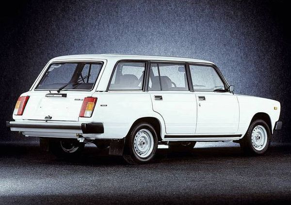 Lada 2104 Lada 2104 - Sputnik International