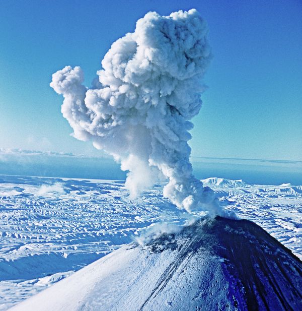 Klyuchevskoi volcano - Sputnik International