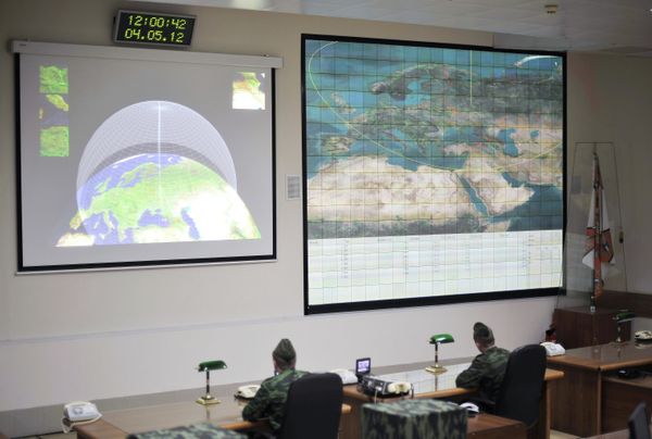 Russia Tests Short-Range Interceptor Missile Russia Tests Short-Range Interceptor Missile - Sputnik International