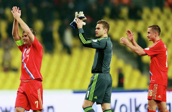 Russian Stopper Akinfeev Sets New Clean Sheet Record - Sputnik International