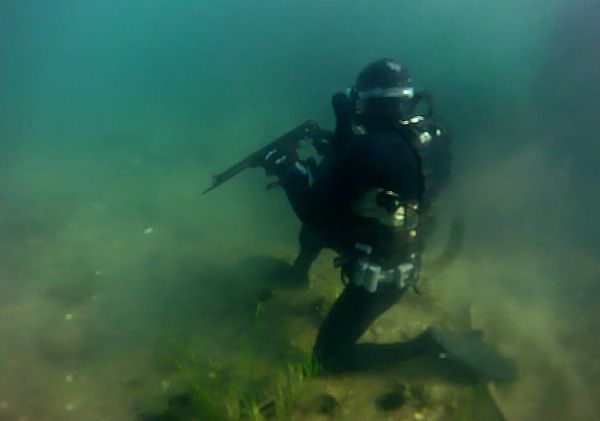 Pacific Fleet’s Combat Swimmers Practice Countersabotage Measures - Sputnik International