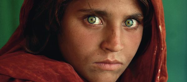 Steve McCurry (B. 1950). Afghan Girl Steve McCurry (B. 1950). Afghan Girl - Sputnik International