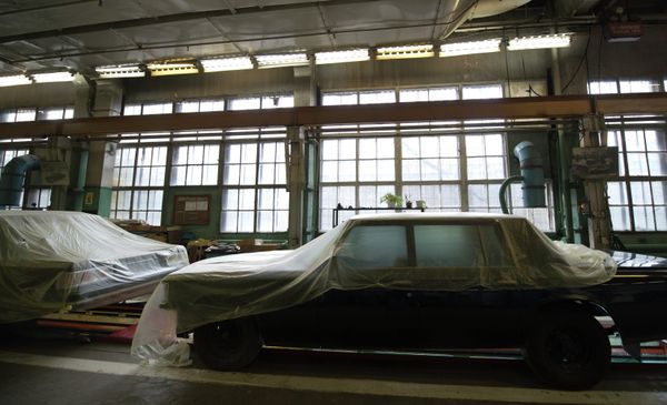 New ZIL Limousines Ready to Hit the Road New ZIL Limousines Ready to Hit the Road - Sputnik International