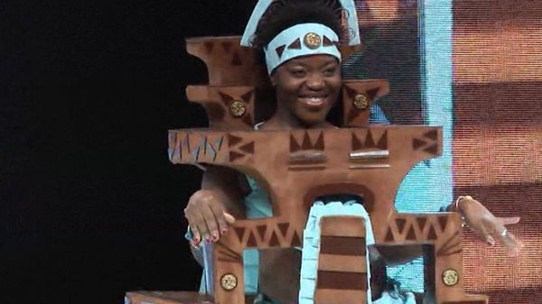 Sweet Dresses on Display at Salon du Chocolat in Paris - Sputnik International