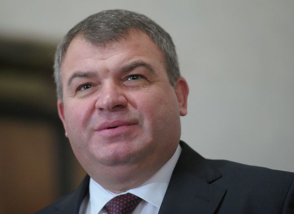 Anatoly Serdyukov - Sputnik International