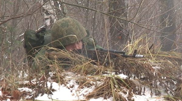 Ground Scouts in Futuristic Battle Gear Attack “Enemy” Positions - Sputnik International