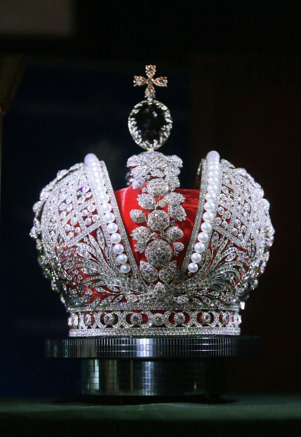Jewelers Duplicate Russian Imperial Crown Jewelers Duplicate Russian Imperial Crown - Sputnik International