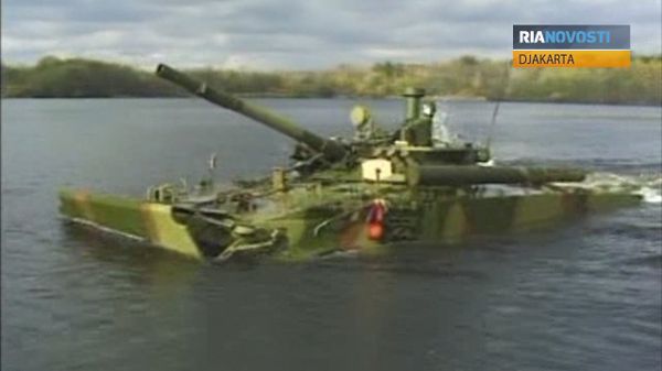 BMP-3F Infantry Vehicle Shown at Indo Defence 2012 - Sputnik International