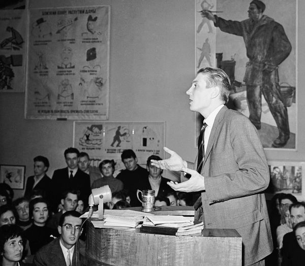Moscow in 1958-1961: Space Flights, ‘Stylyagi’ and a UFO  - Sputnik International