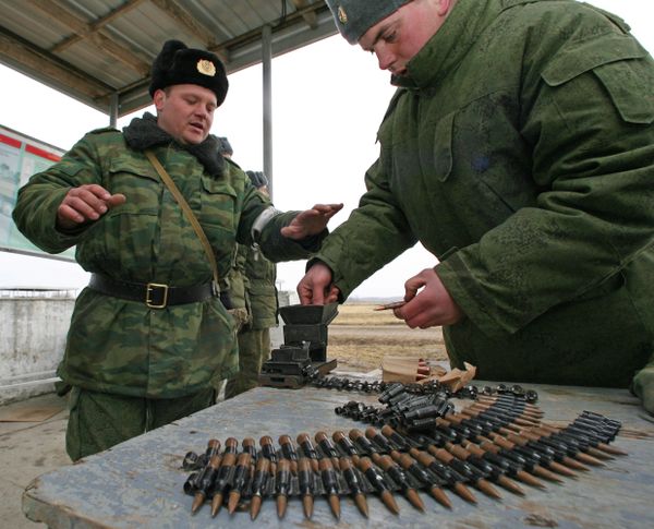 Kalashnikov Assault Rifle: Best in Russia and the World Kalashnikov Assault Rifle: Best in Russia and the World - Sputnik International