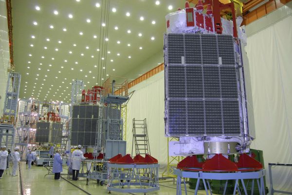 Putin Urges CIS Countries to Join Glonass    - Sputnik International