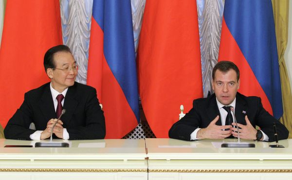 Wen Jiabao and Dmitry Medvedev Wen Jiabao and Dmitry Medvedev - Sputnik International