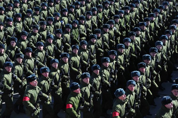 Russia Needs Million Under Arms Says Kremlin Chief of Staff - Sputnik International