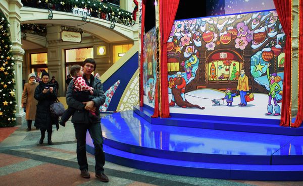 Moscow’s GUM Decked out for New Year’s - Sputnik International