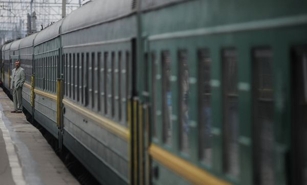 The cabinet of ministers of Ukraine proposed on Friday to introduce an entry ban for citizens of Russia who support a military aggression against Ukraine. - Sputnik International