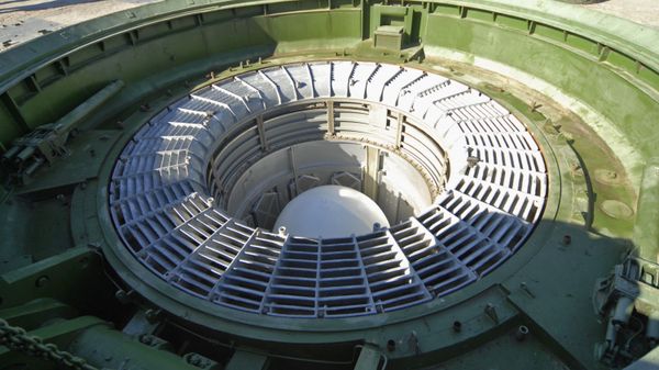 Sarmat intercontinental ballistic missile complex Sarmat intercontinental ballistic missile complex - Sputnik International