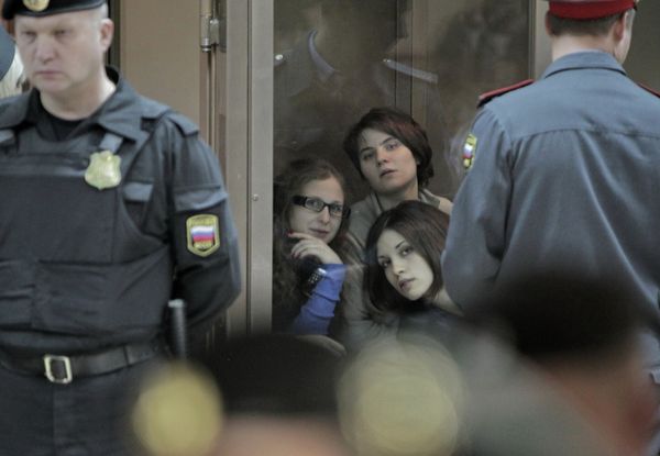 Pussy Riot members - Sputnik International
