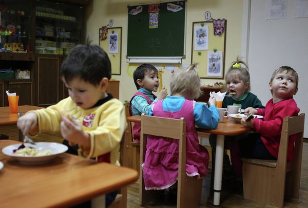 Orphans - Sputnik International