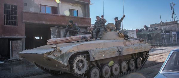 Военнослужащие сирийской армии в городе Дарайя, Сирия Военнослужащие сирийской армии в городе Дарайя, Сирия - Sputnik International