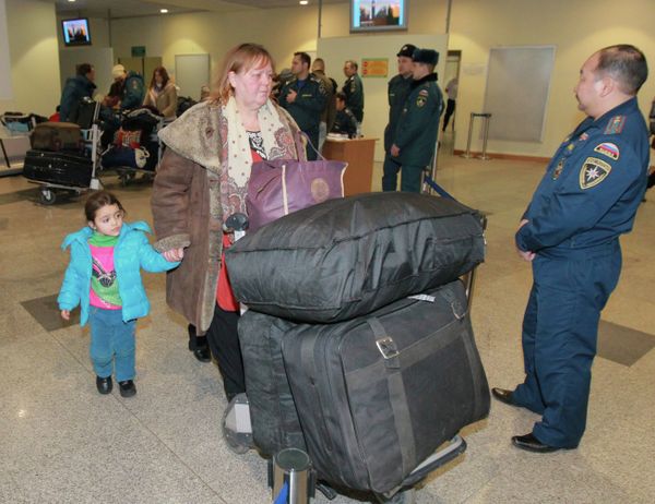 Russia Evacuates its Nationals from Syria - Sputnik International