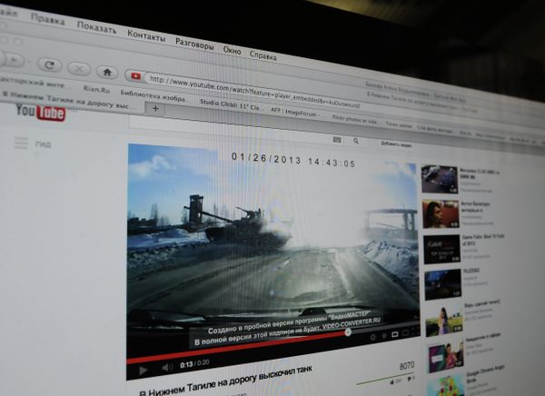 Highway Tank ‘Broke No Traffic Rules’ - Sputnik International