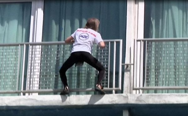 French Daredevil Scales Habana Libre Hotel - Sputnik International