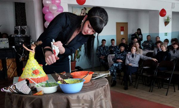 Beauty Pageants Behind Barbed Wire Beauty Pageants Behind Barbed Wire - Sputnik International