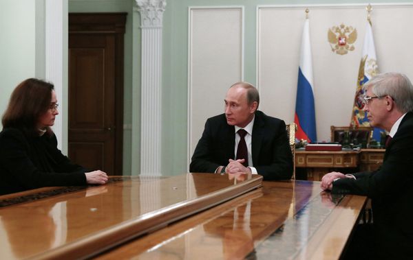 Putin Nominates His Economic Aide as Head of Central Bank - Sputnik International