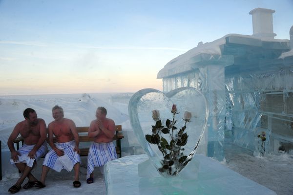 An Ice Sauna on the Shore of Lake Baikal - Sputnik International