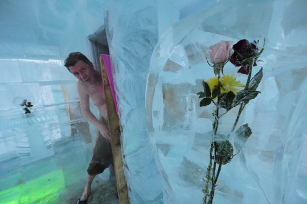 An Ice Sauna on the Shore of Lake Baikal - Sputnik International