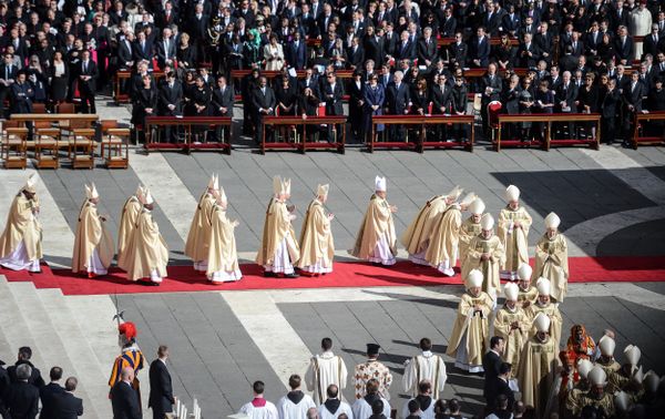 Catholic Church Inaugurates Pope Francis Catholic Church Inaugurates Pope Francis - Sputnik International