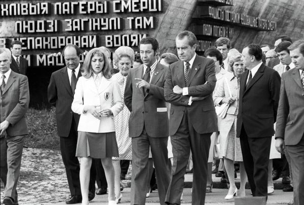 Khatyn: Symbol of National Memory Khatyn: Symbol of National Memory - Sputnik International