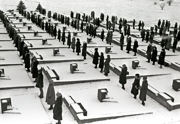 Khatyn: Symbol of National Memory Khatyn: Symbol of National Memory - Sputnik International