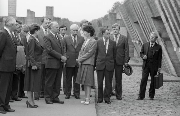Khatyn: Symbol of National Memory Khatyn: Symbol of National Memory - Sputnik International
