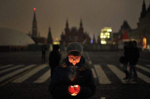 Moscow Saves 5 Megawatts of Electricity in Earth Hour - Sputnik International