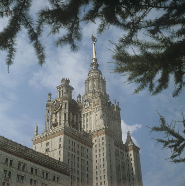 Sundial, Digital and Chime Clocks on Moscow Buildings - Sputnik International