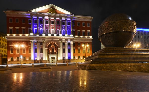 Light It Up Blue Campaign in Moscow - Sputnik International