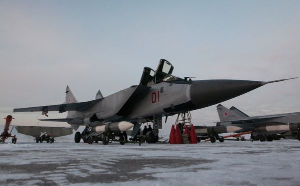 Interceptor fighter MiG-31BM Interceptor fighter MiG-31BM - Sputnik International