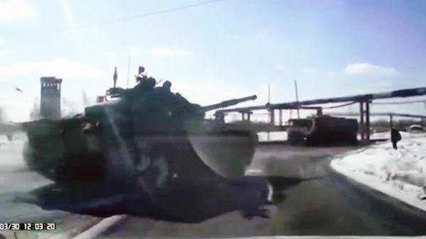 RUNAWAY TANKS ON RUSSIAN STREETS - Sputnik International