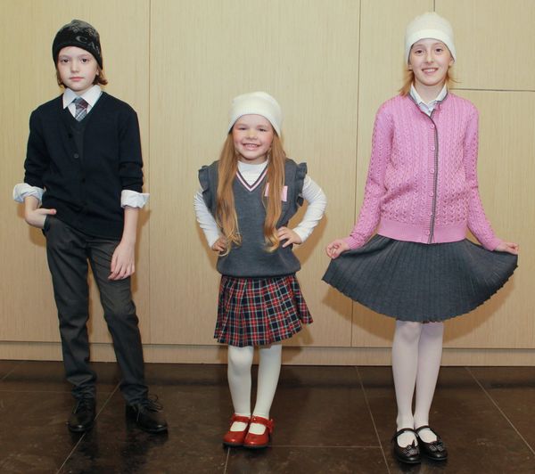 Vyacheslav Zaitsev showcases school uniform collection Vyacheslav Zaitsev showcases school uniform collection - Sputnik International