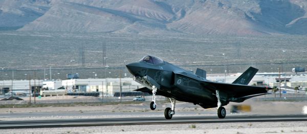 An F-35 Lightning II lands Wednesday, March 6, 2013, at Nellis Air Force Base An F-35 Lightning II lands Wednesday, March 6, 2013, at Nellis Air Force Base - Sputnik International