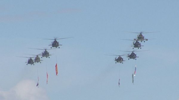 Helicopter Crews Train for Upcoming Victory Day Parade - Sputnik International