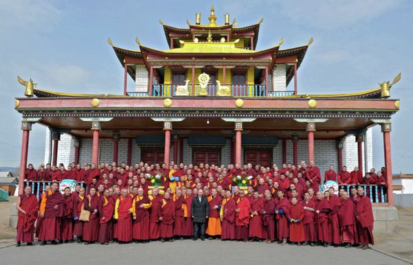 Putin Promises 100% Support for Buddhists - Sputnik International