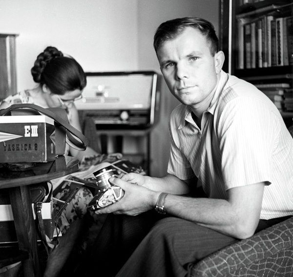 Yury Gagarin and His Family Yury Gagarin and His Family - Sputnik International