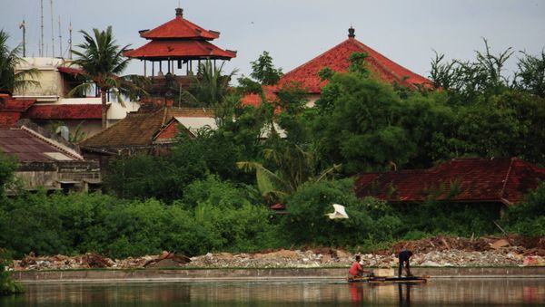 Human Rights Watch urges the United States and Indonesia to disclose all documents on mass killings that took place in Indonesia during the 1960s. According to some records, more than half a million people were killed accused of siding with communists. - Sputnik International