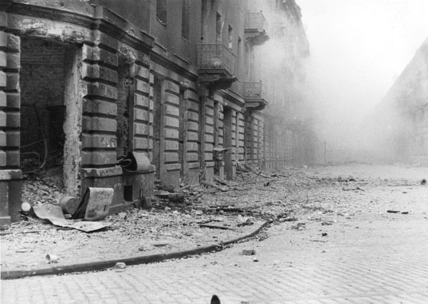 Warsaw Ghetto Uprising in April 1943 - Sputnik International