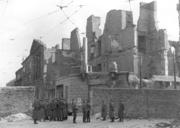 Warsaw Ghetto Uprising in April 1943 - Sputnik International